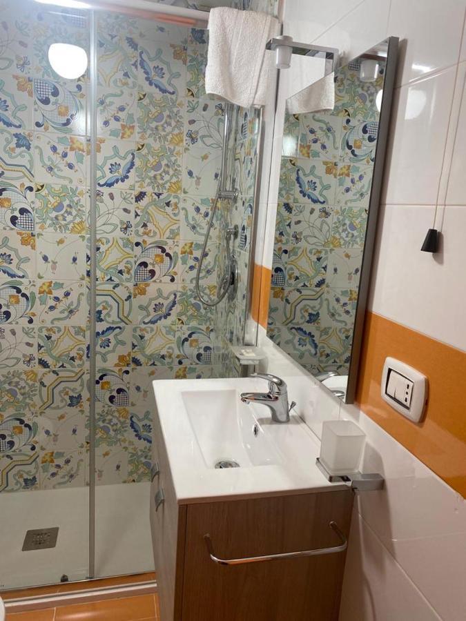 B&B Flower'S House Napoli Dış mekan fotoğraf