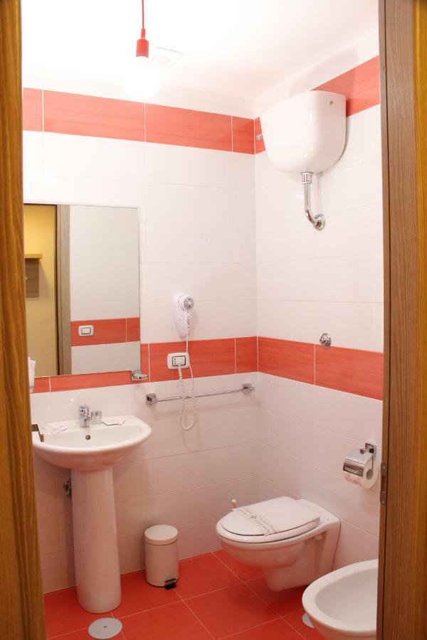 B&B Flower'S House Napoli Dış mekan fotoğraf